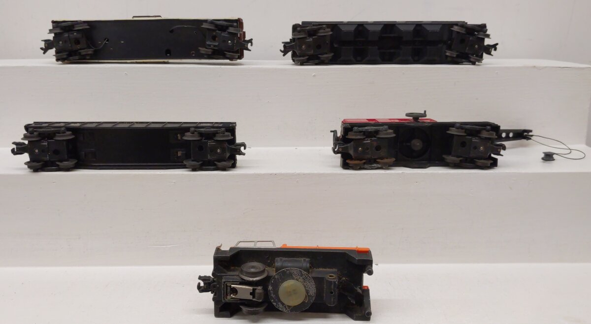 Lionel Vintage O Gauge Freight Cars: 3927, 36621, 6560, 546446, 6462 [5] EX