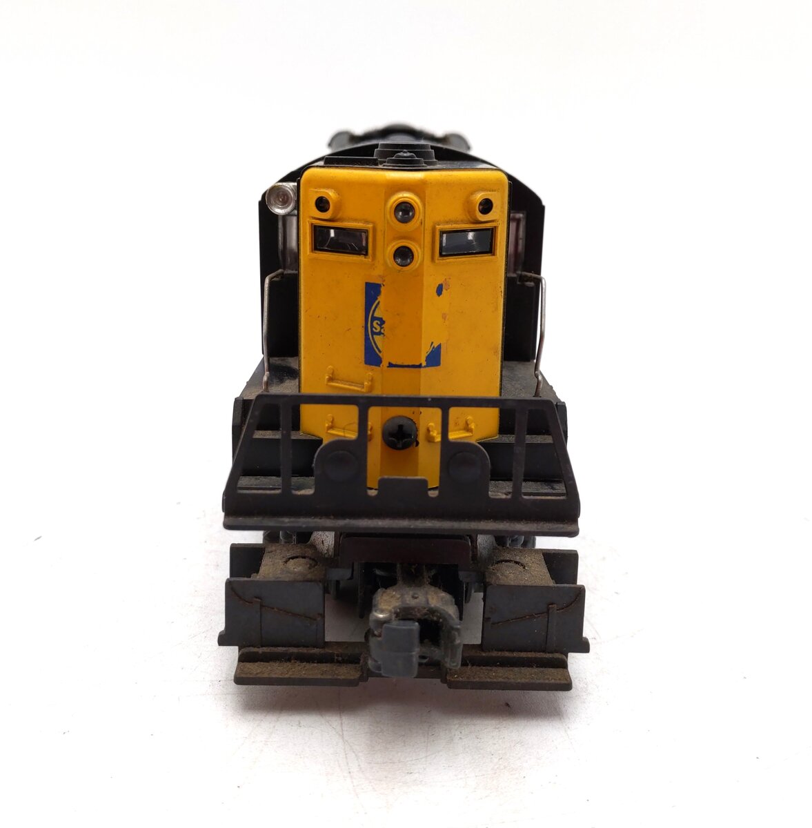Lionel 6-8255 O Gauge Santa Fe GP-9 Dummy Diesel Locomotive VG/Box