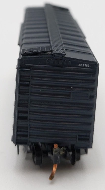 Micro-Trains 02100350 N Scale North Carolina 40' Standard Plug Door Boxcar#1789 LN
