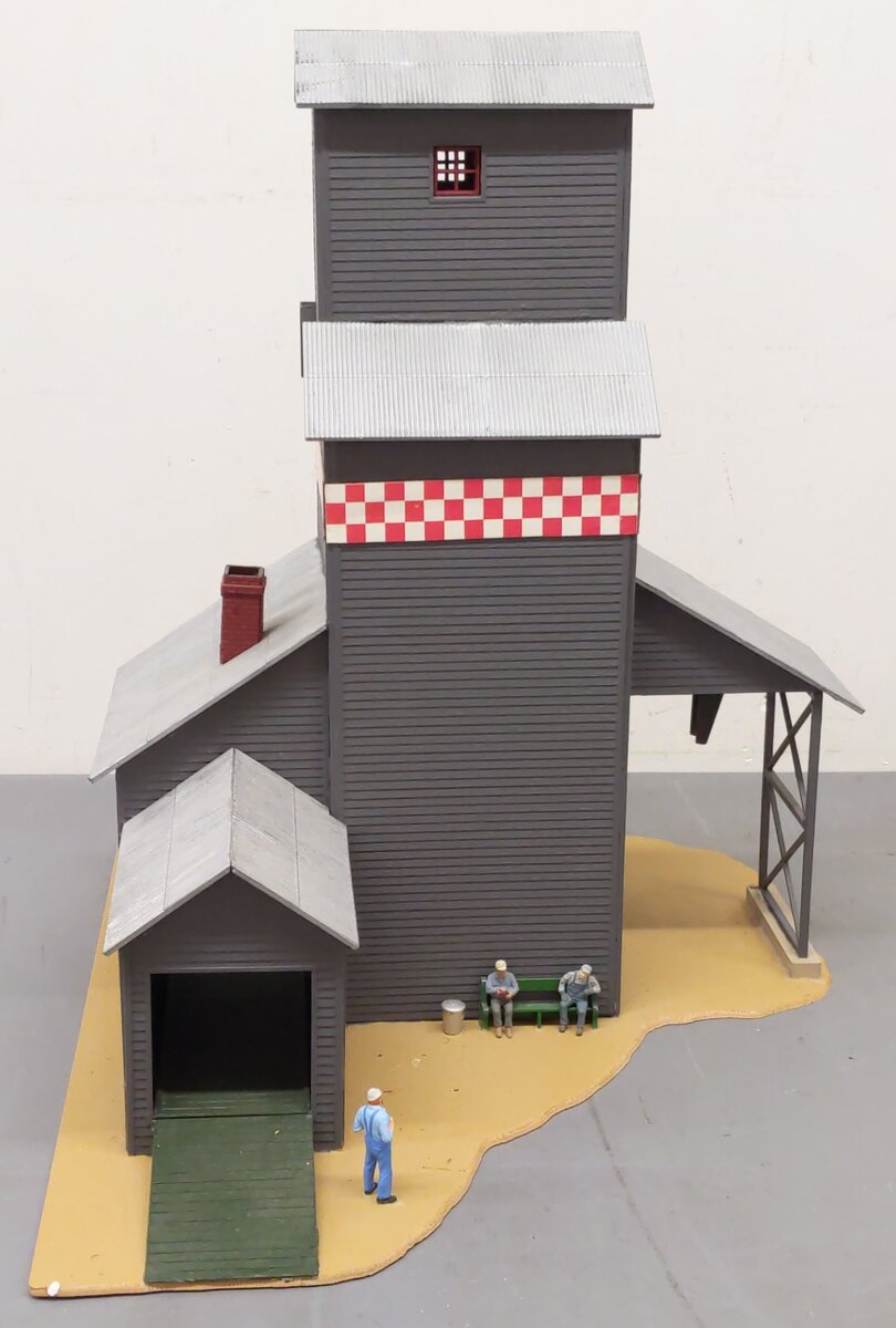 Lionel 6-2796 O Gauge Assembled Grain Elevator VG