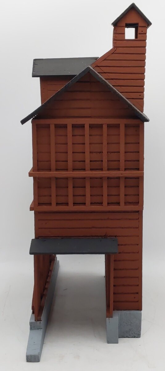 O Gauge Custom Wooden Coaling Tower