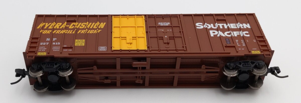 InterMountain 6134006-03 N Scale Southern Pacific Double Door Boxcar #227815 LN/Box