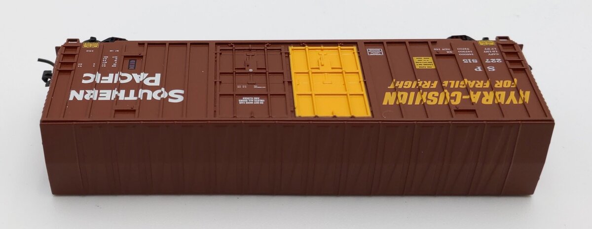 InterMountain 6134006-03 N Scale Southern Pacific Double Door Boxcar #227815 LN/Box