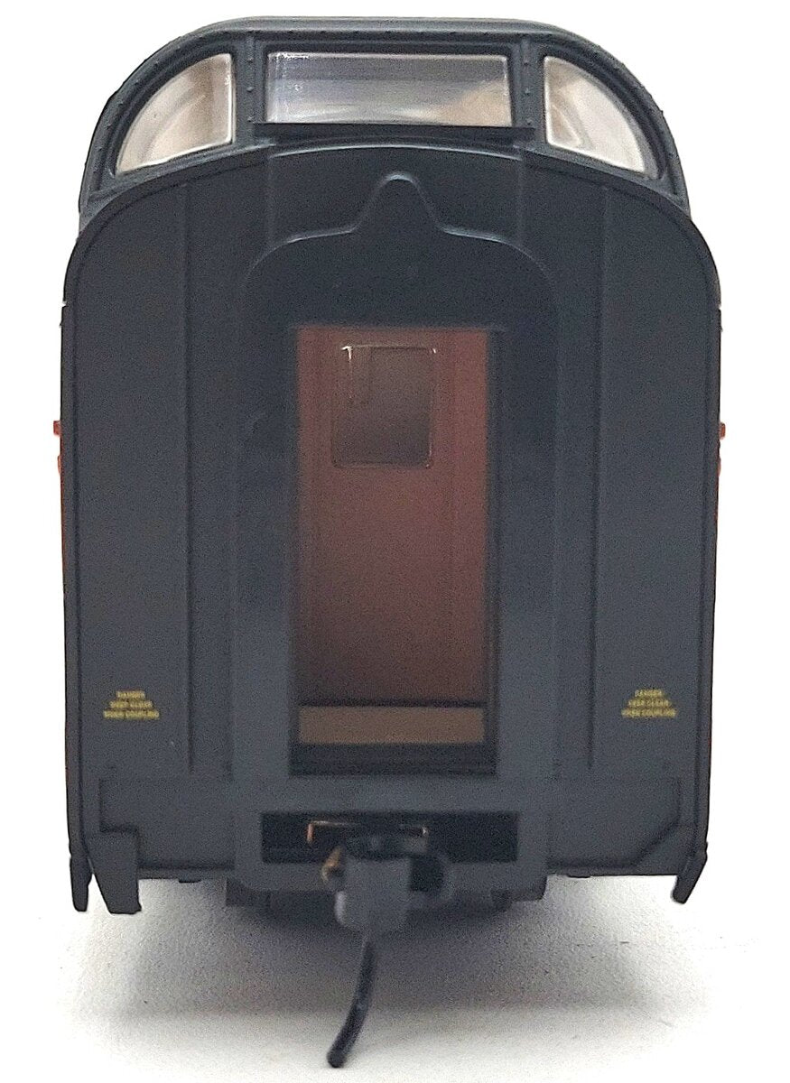 Walthers 932-6523 HO Empire Builder Budd Great Dome View Lounge Car LN/Box