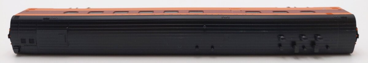 Kato 106-082-1 N Scale Milwaukee Olympian Hiawatha Passenger Dining Car #115 LN