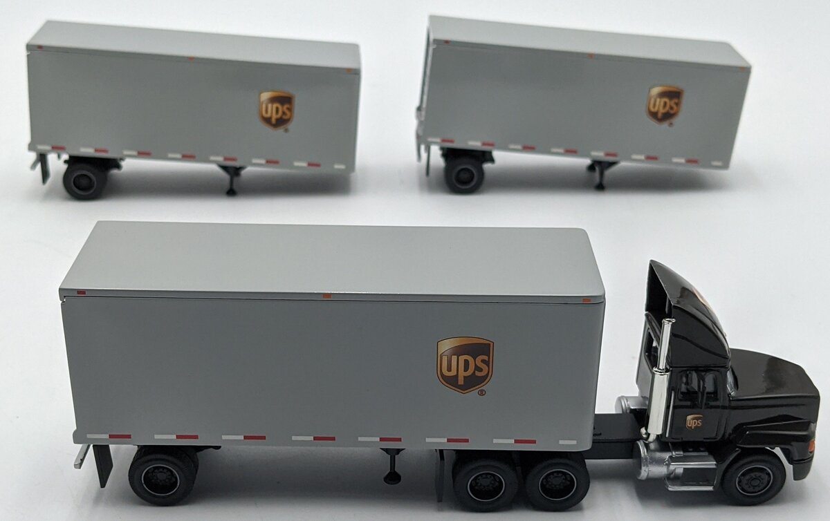 PEM 1:64 Diecast UPS Mack CH600 Semi Tractor W/Trailer Set NIB