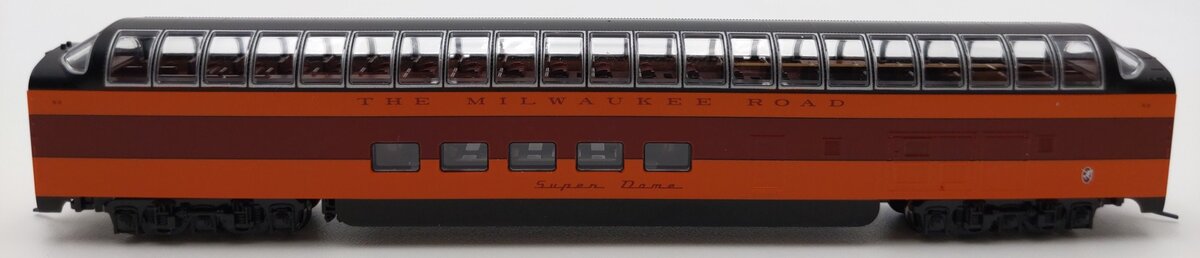 Kato 106-082-1 N Scale Milwaukee Olympian Hiawatha Passenger Super Dome LN