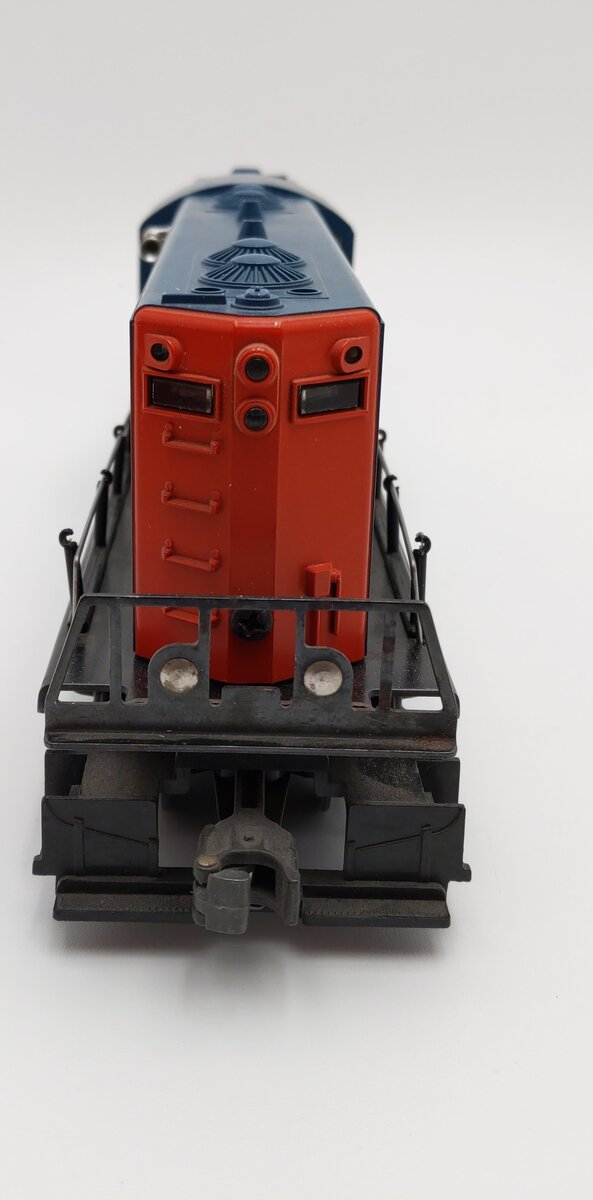 Lionel 6-8353 O Gauge Grand Trunk GP7 Diesel Locomotive VG/Box