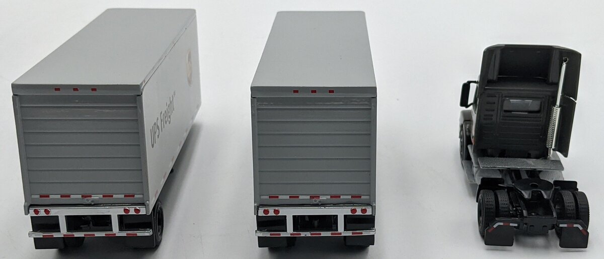 PEM 1:64 Diecast UPS Volvo 610 Semi Tractor W/Trailer Set NIB