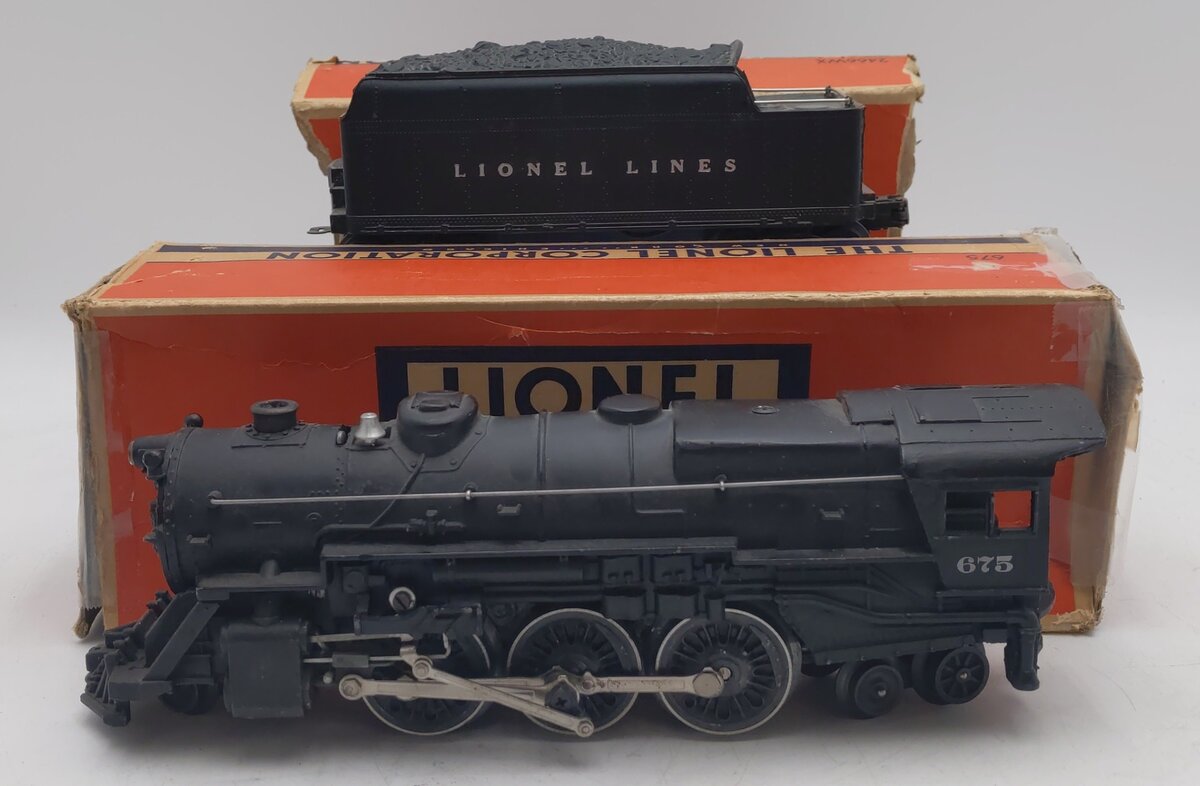 Lionel 675 Vintage O 2-6-2 K-4 Pacific Diecast Steam Locomotive & 2466WX Tender EX/Box