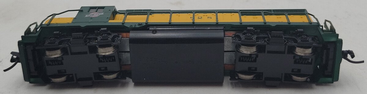 Atlas 46503 N Scale Chicago & North Western GP-35 Diesel #828 LN/Box