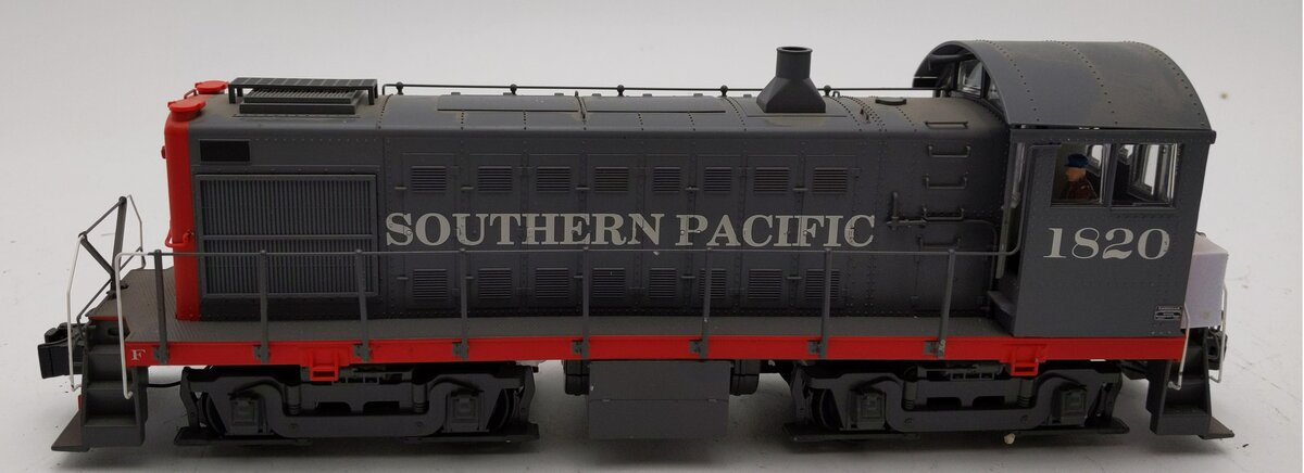 Lionel 2033160 O Southern Pacific S-4 S-4 Diesel Locomotive BTO with LCS #1820 LN