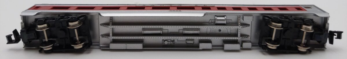 Model Power N Scale 3032 Santa Fe 75' Streamline Coach Passenger Car LN/Box