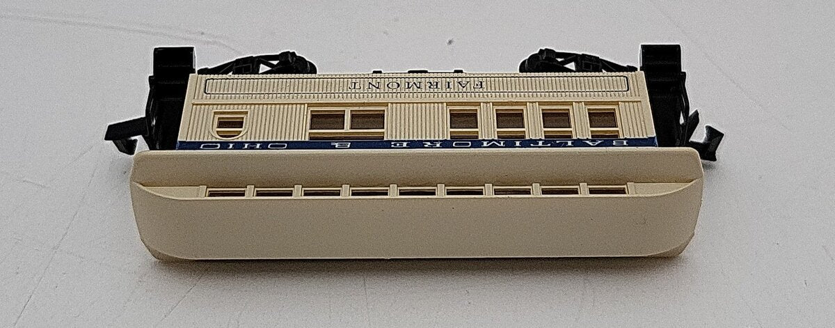 Roundhouse 8541 N Scale Baltimore & Ohio 34' Overton Business Car (Assembled) LN/Box