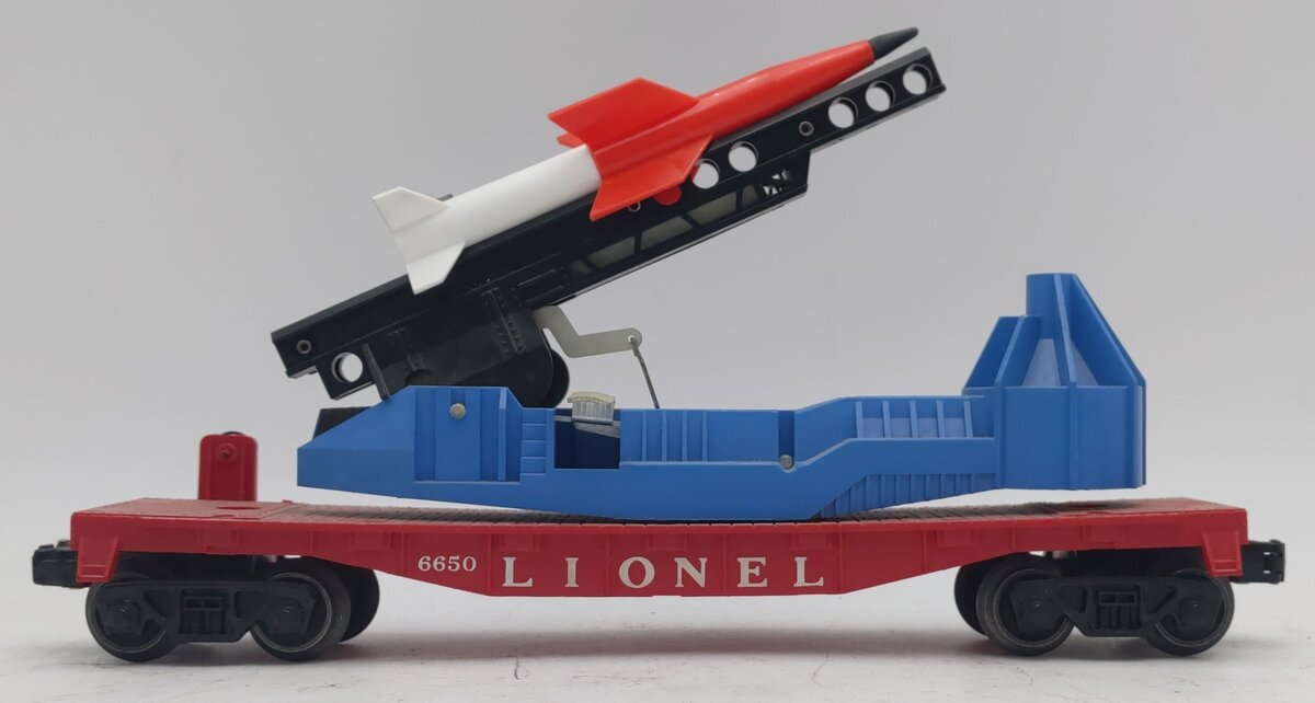 Lionel 6650 Vintage O IRBM Rocket Launcher EX