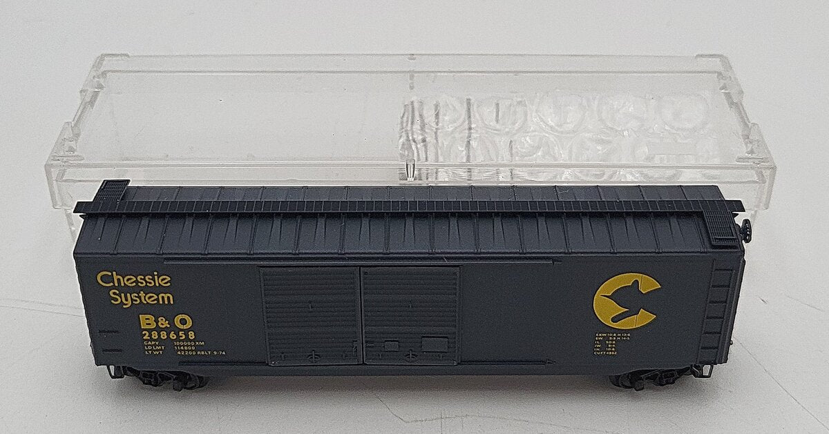 Micro-Trains 03400010 N Baltimore & Ohio 50' Standard Double Door Boxcar #288658 EX/Box