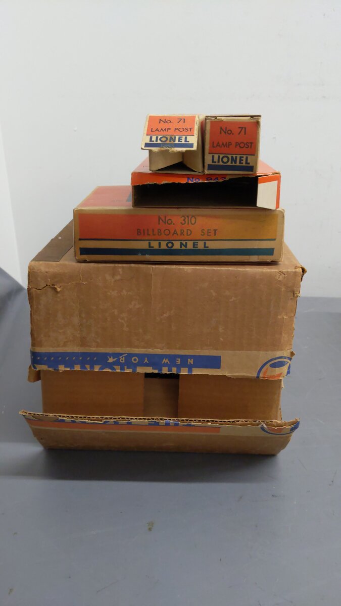 Lionel Vintage O Scale Accessories 71, 71, 140, 140, 132, 310, 943 [7] VG/Box