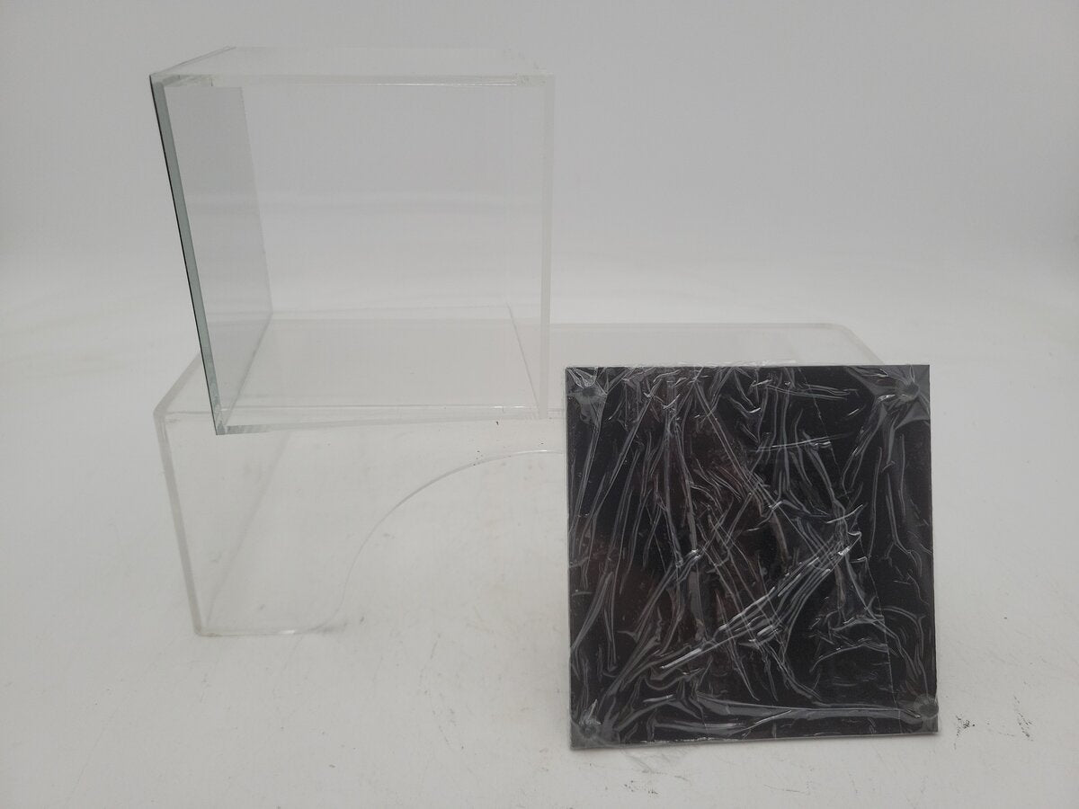 Acme A057 By Better Display 3mm Black & Mirror Case Top W/Black Base 4"x 4"x 4" LN