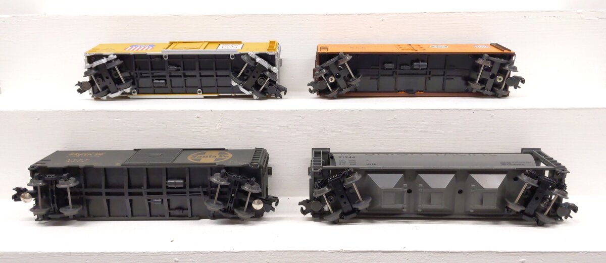 MTH & Other O Scale Assorted Freight Cars [4] VG