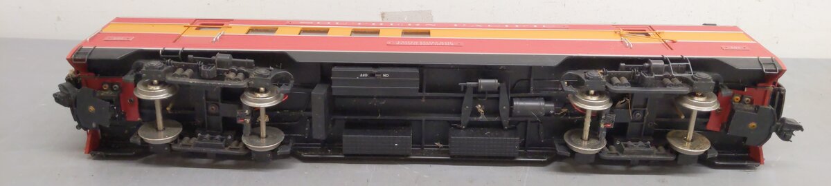 USA Trains R310901 G Southern Pacific Aluminum Passenger Car