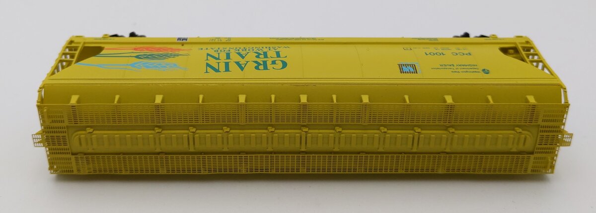 InterMountain 67092-13 N Scale PCC Grain Train 3-Bay Hopper #1001 LN/Box