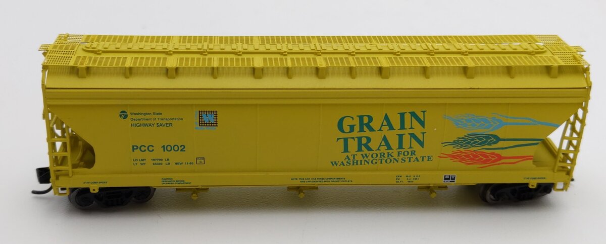InterMountain 67092-14 N Scale Grain Train PCC 3-Bay Hopper #1002 LN/Box