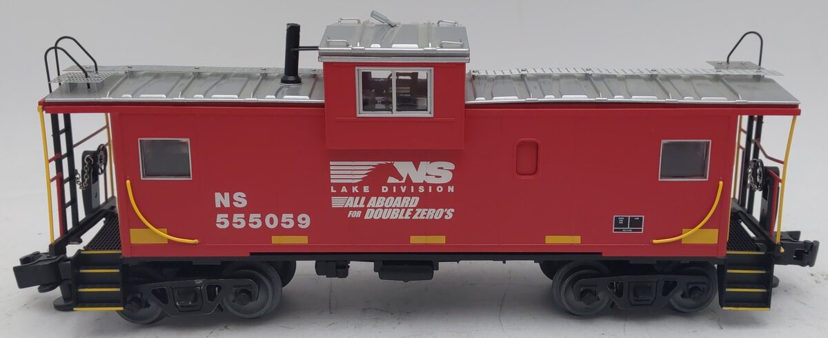 Lionel 6-85077 O Gauge Norfolk Southern Wide Vision Caboose with Camera #555059 VG