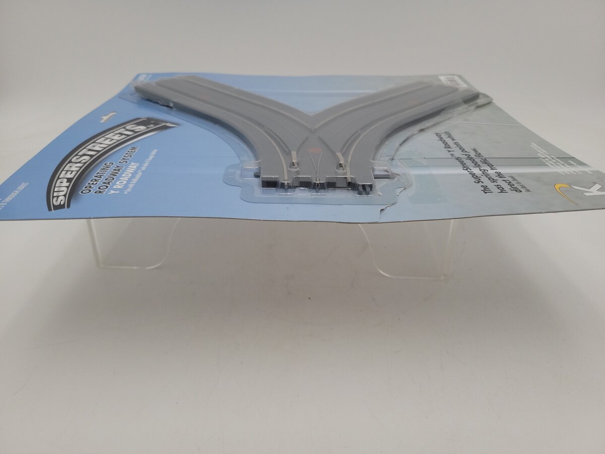 Lionel 6-21287 O Gauge SuperStreets "Y" Roadway Track Section LN/Box