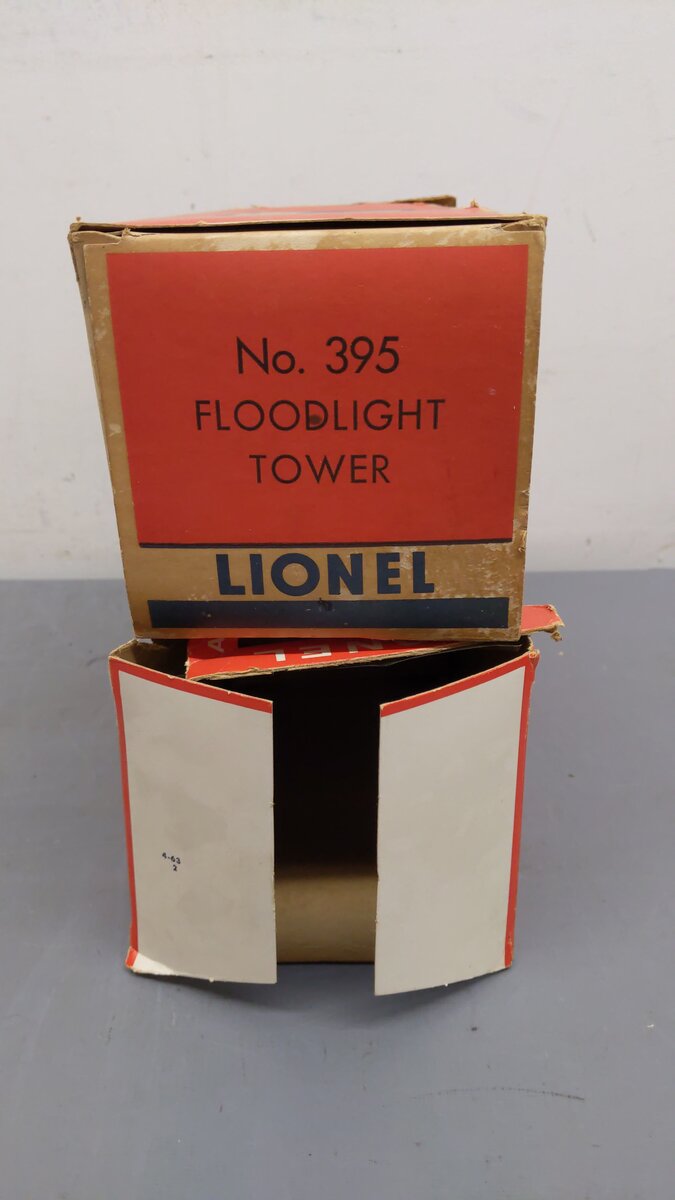 Lionel Vintage O Scale Accessories 71,71,71,71,154,154,252,153,494,395 [10] VG/Box