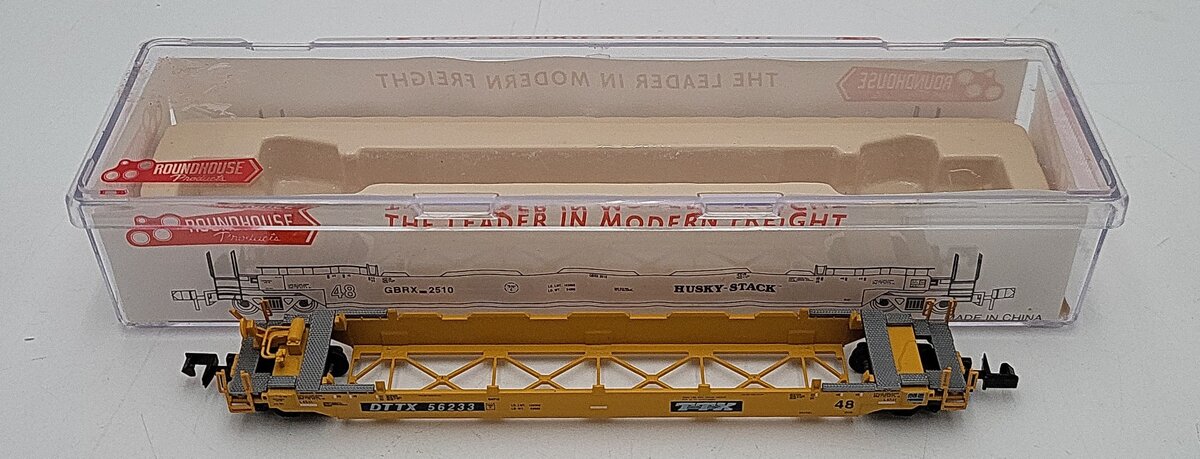 Roundhouse 8472 N Scale TTX Husky Stack #56233 EX/Box