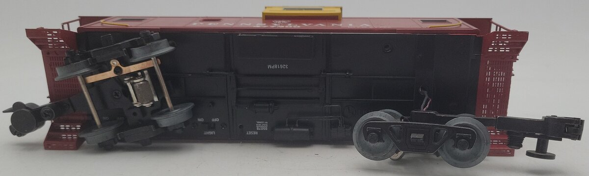 Lionel 6-85078 O Pennsylvania Wide Vision Caboose with Camera #477900 VG