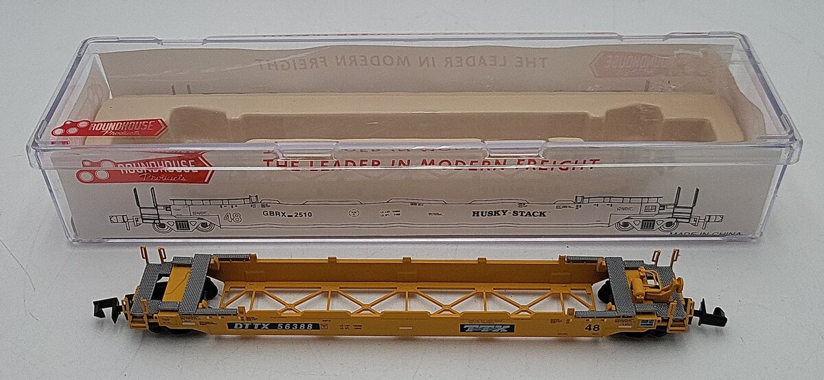 Roundhouse 8472 N Scale TTX Husky Stack #56388 LN/Box