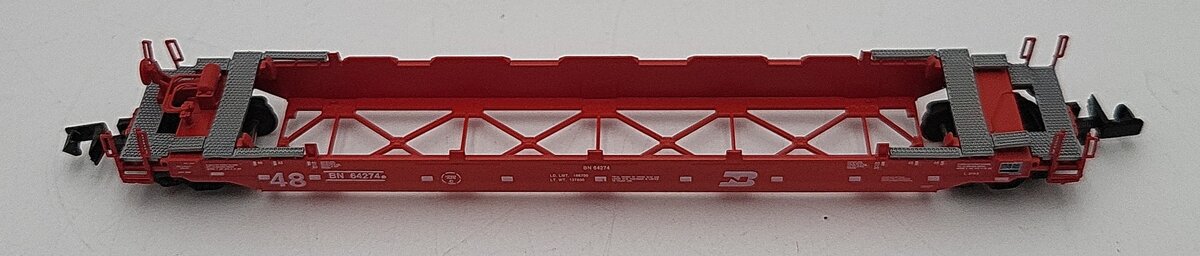 Roundhouse 8474 N Scale BN Husky Stack Car #64274 LN/Box