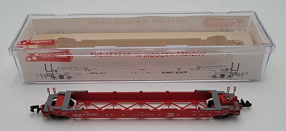 Roundhouse 8474 N Scale BN Husky Stack Car #64761 LN/Box