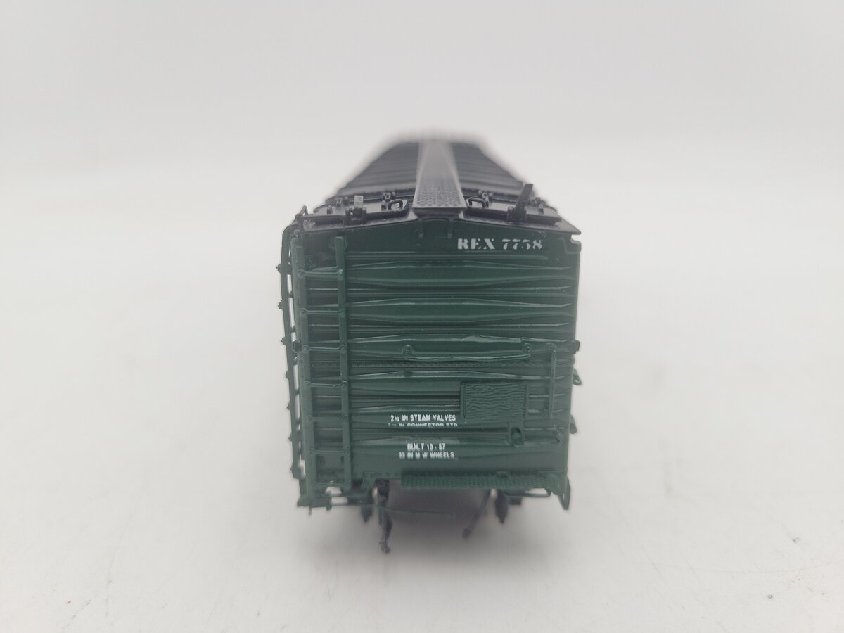 Challenger Imports 2068.1 HO Scale REX 52' Refrigerator Car #7758 EX/Box