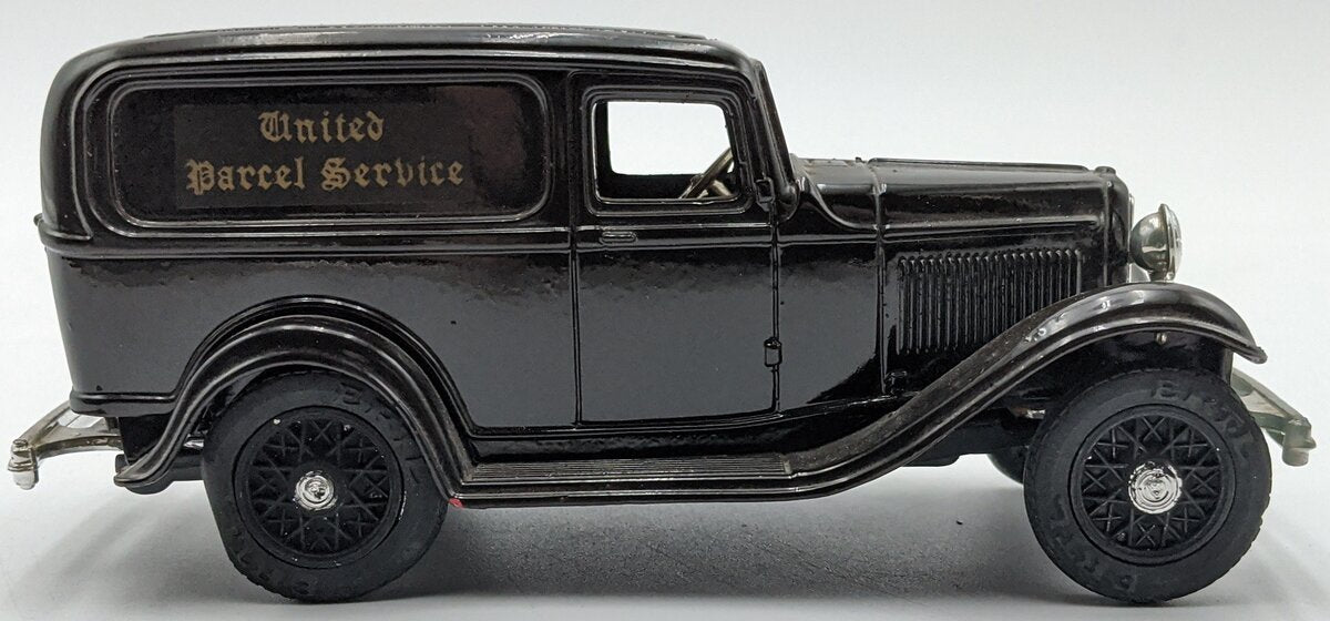 Ertl 1195G 1:25 Diecast Custom UPS 1932 Ford Delivery Van Coin Bank VG
