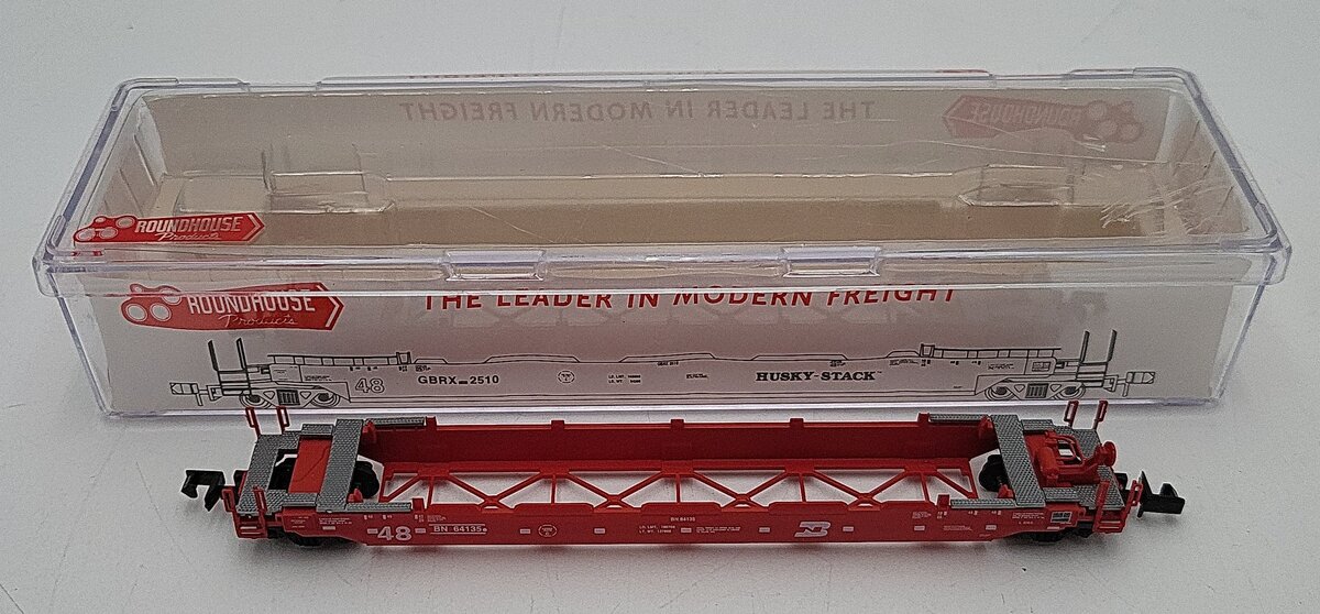 Roundhouse 8474 N Scale BN Husky Stack Car #64135 LN/Box