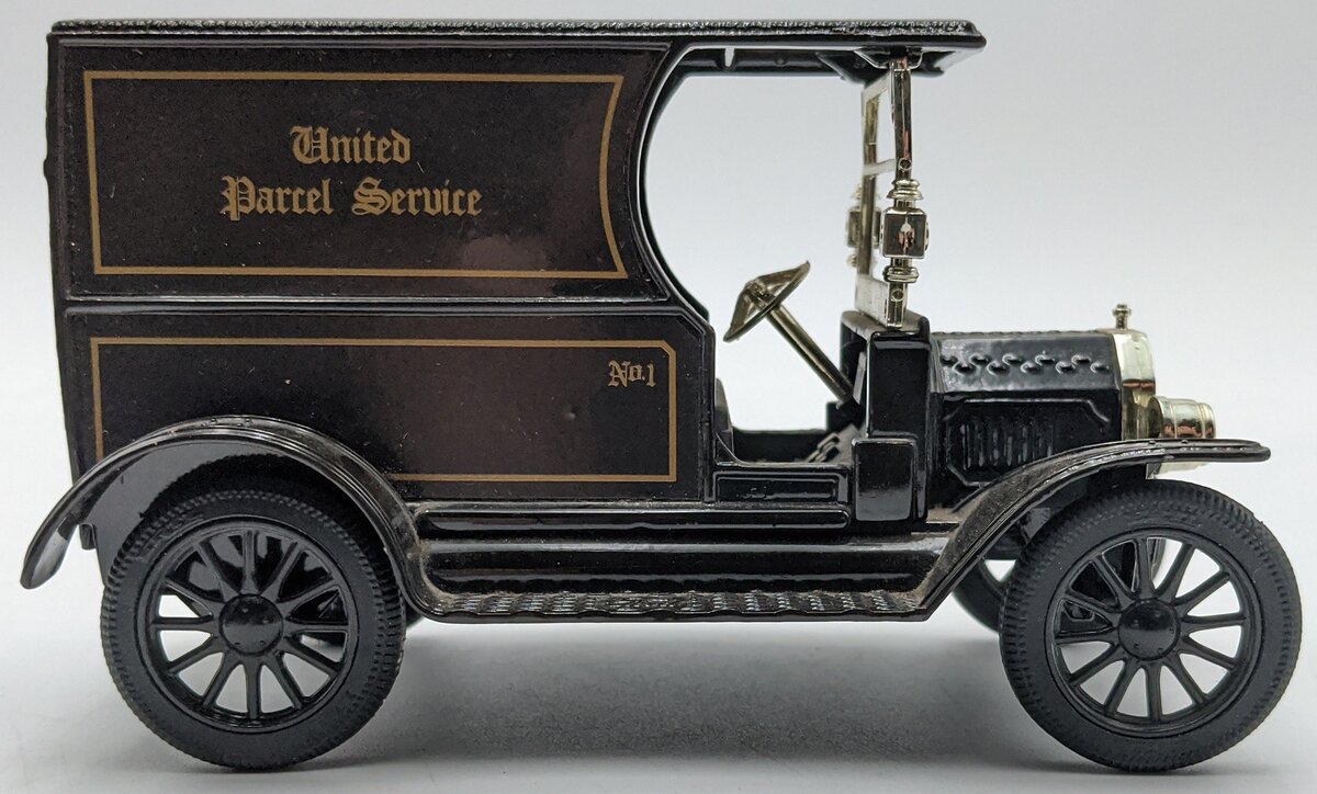 Ertl 3416 1:25 Diecast 1913 Open Front Panel Side Truck United Parcel Service NEW