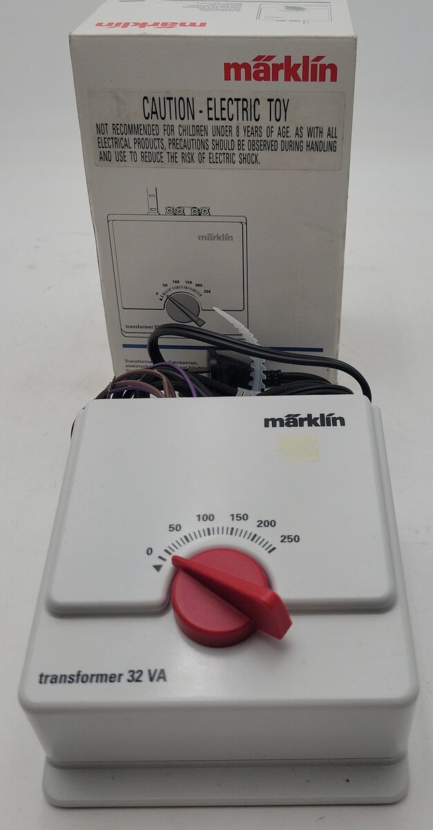 Marklin 6646 HO 110V 32VA AC Powerpack / Transformer EX/Box