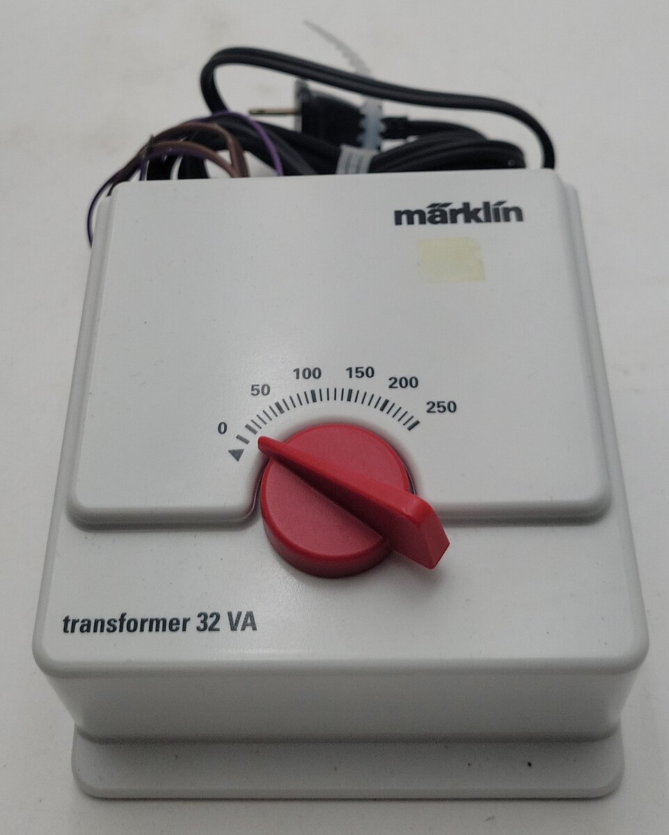 Marklin 6646 HO 110V 32VA AC Powerpack / Transformer EX/Box
