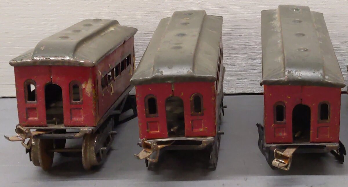 American Flyer Vintage O Gauge Tin Plate Passenger Cars- #70,72,72 [3]