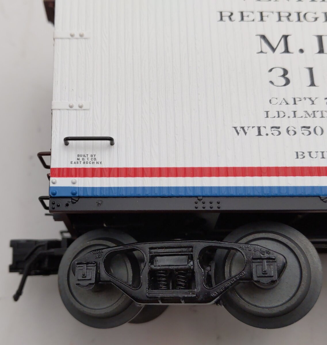 Atlas 8153-2 O Gauge MDT 40' Billboard Reefer #3188 [3-Rail] EX