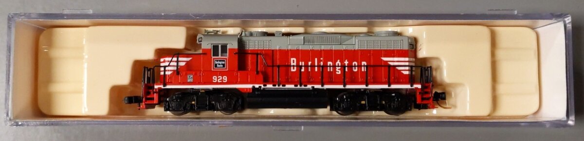 Life Like 7244 N Scale Chicago Burlington & Quincy GP-20 Diesel Locomotive #929 LN/Box