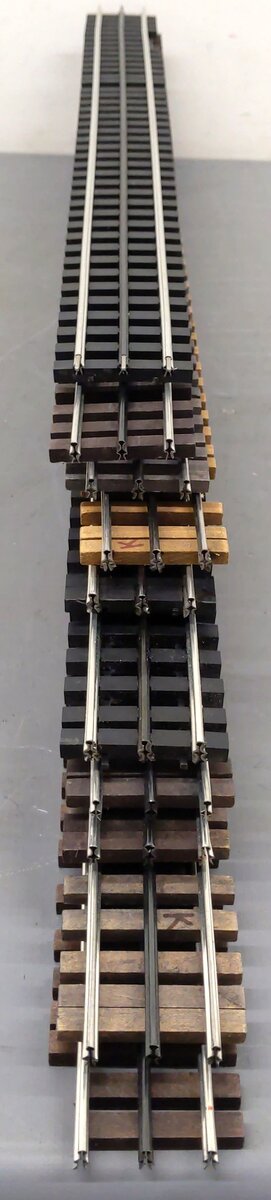 Gargraves O Gauge Assorted Phantom Wood/Plastic Straight Track 26
