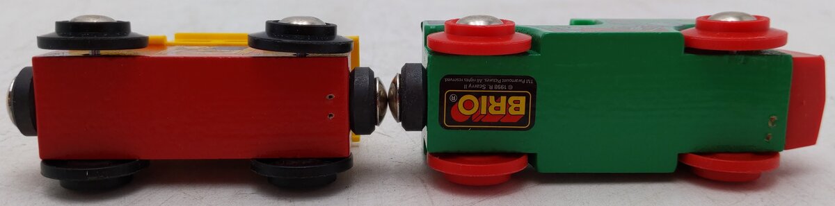 Brio 32550 Classic Richard Scarry's Busytown Train Station Set VG/Box