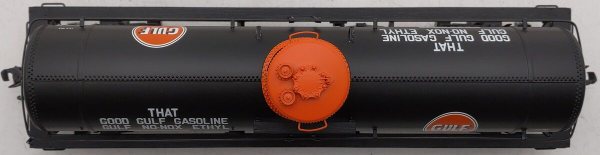 Atlas 3003809-3 O Scale 2-Rail Gulf Refining Company 8K Gallon Tank Car #3746 EX