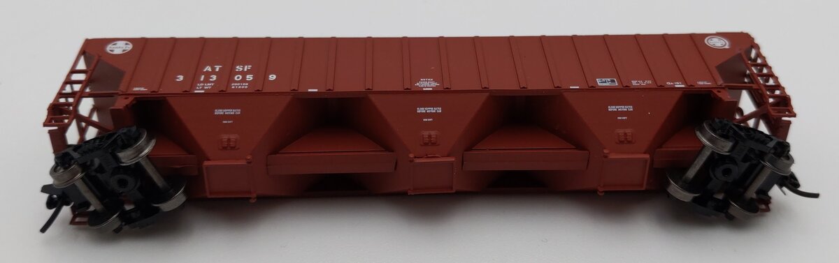 InterMountain 65361-16 N Scale ATSF 3-Bay Hopper #313059 LN/Box