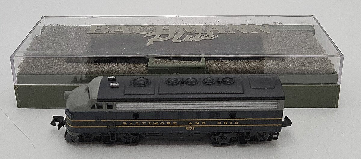 Bachmann 11261 N Scale Baltimore and Ohio Powered Diesel Locomotive #231 LN/Box