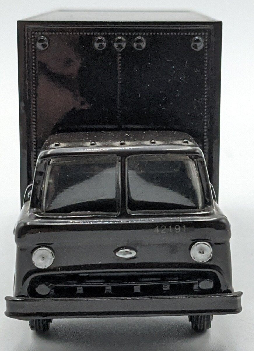 DeHanes 105 1:55 Scale Diecast UPS Ford C Box Van NIB