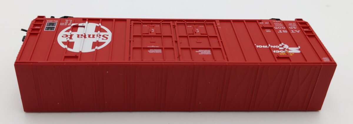 InterMountain 6133006-01 N Scale ATSF Double Door Boxcar #46005 LN/Box